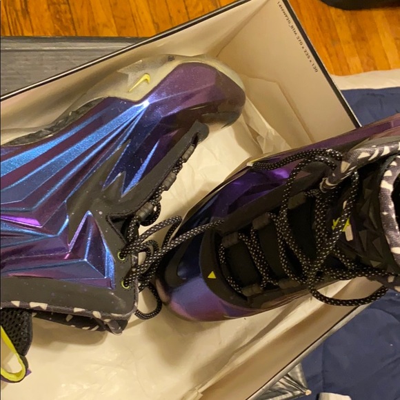 Chuck Posite - Picture 2 of 3